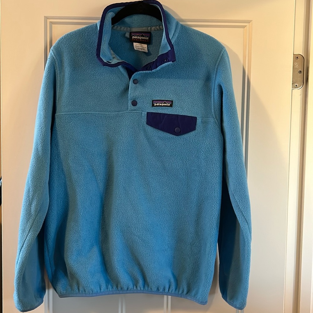 EUC women’s Patagonia Synchilla Snap-T fleece pullover